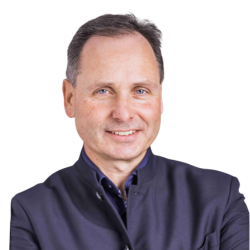 Dr. Alexander Hildenbrand